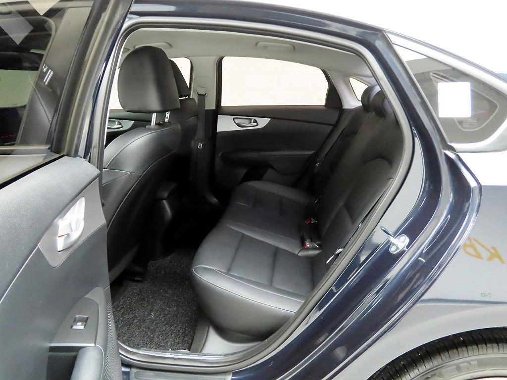 KIA K3 2022 - Importación desde Corea - HF Imports Iquique - Foto 13