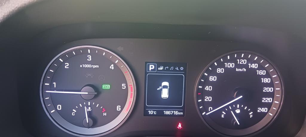 HYUNDAI Tucson - Vista 7