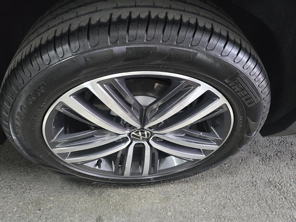 Volkswagen Tiguan 2023 Negro - Importación desde Corea - HF Imports Iquique - Foto 14