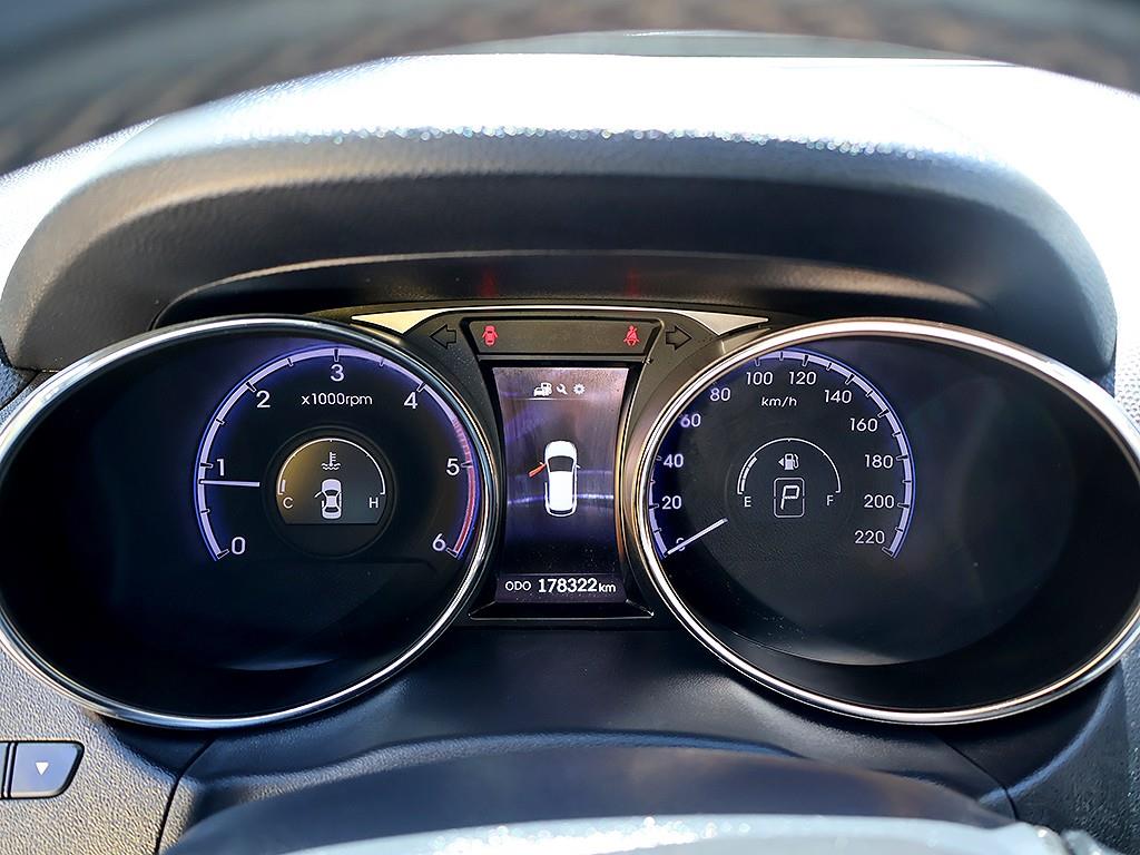 HYUNDAI Tucson - Vista 11
