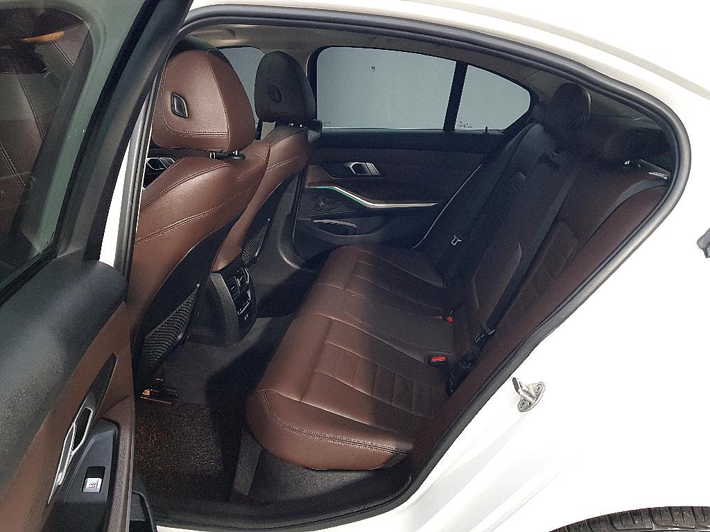 BMW 3 series - Vista 9
