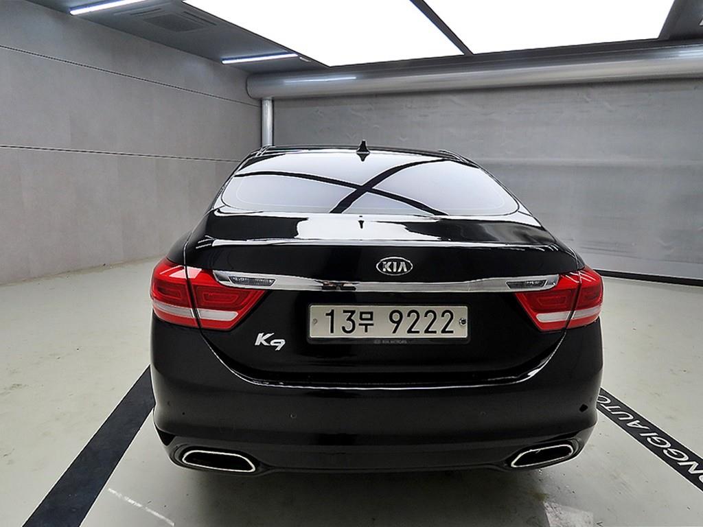 KIA K9 - Vista 3