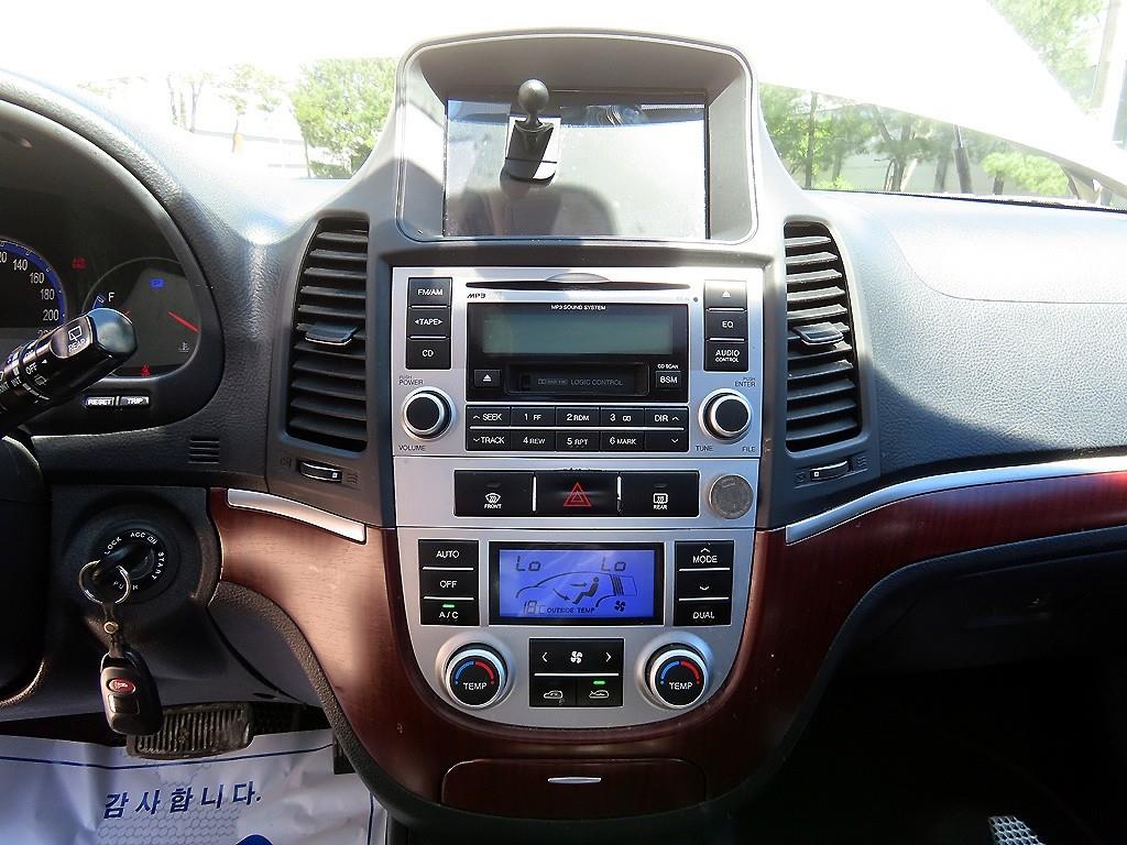 HYUNDAI Santa Fe - Vista 12