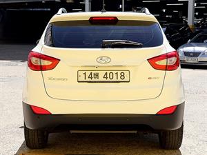 HYUNDAI Tucson - Vista 6