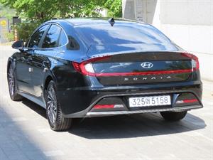 HYUNDAI Sonata - Vista 8