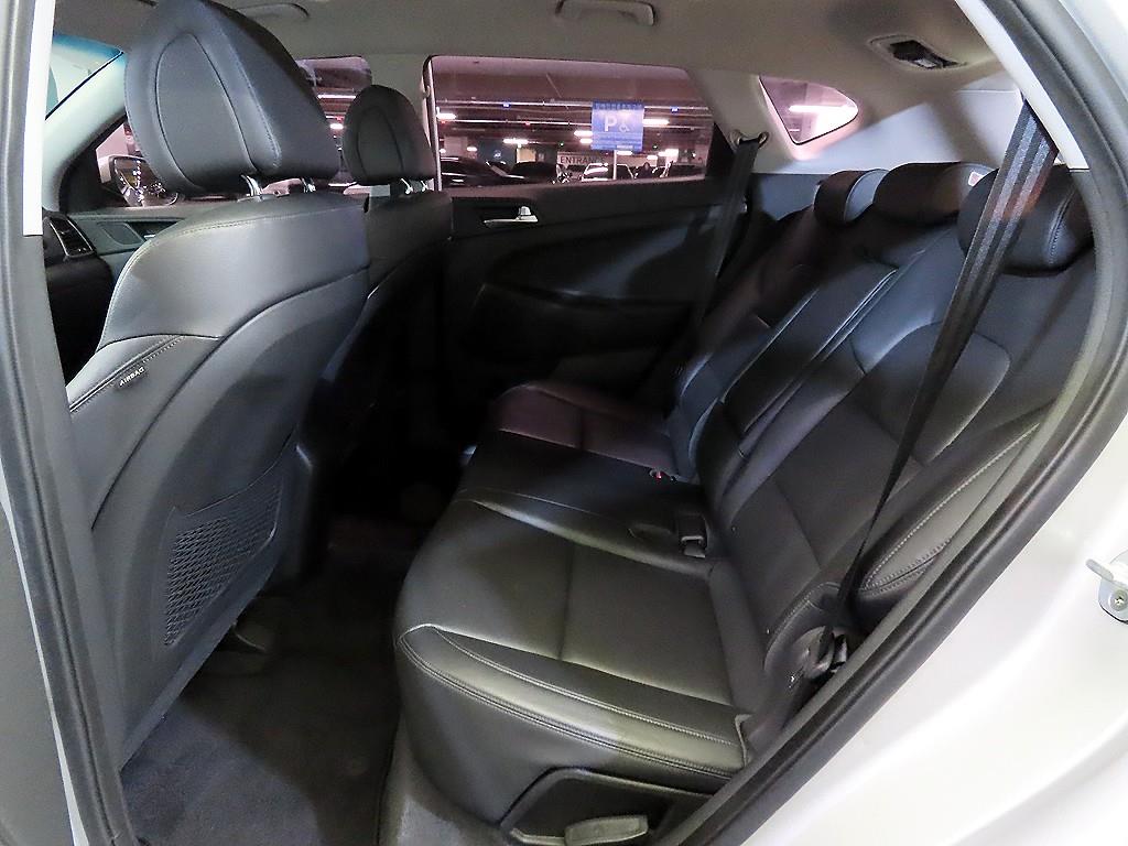 HYUNDAI Tucson - Vista 7