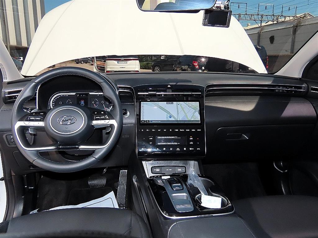 HYUNDAI Tucson - Vista 7