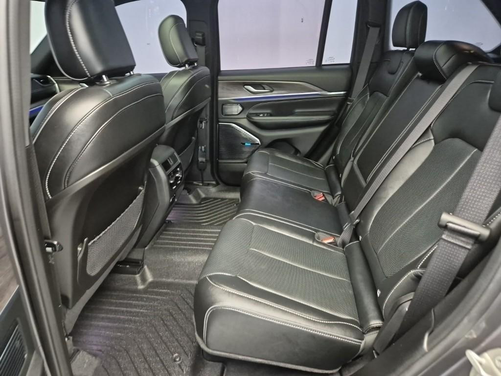 Jeep Cherokee - Vista 12