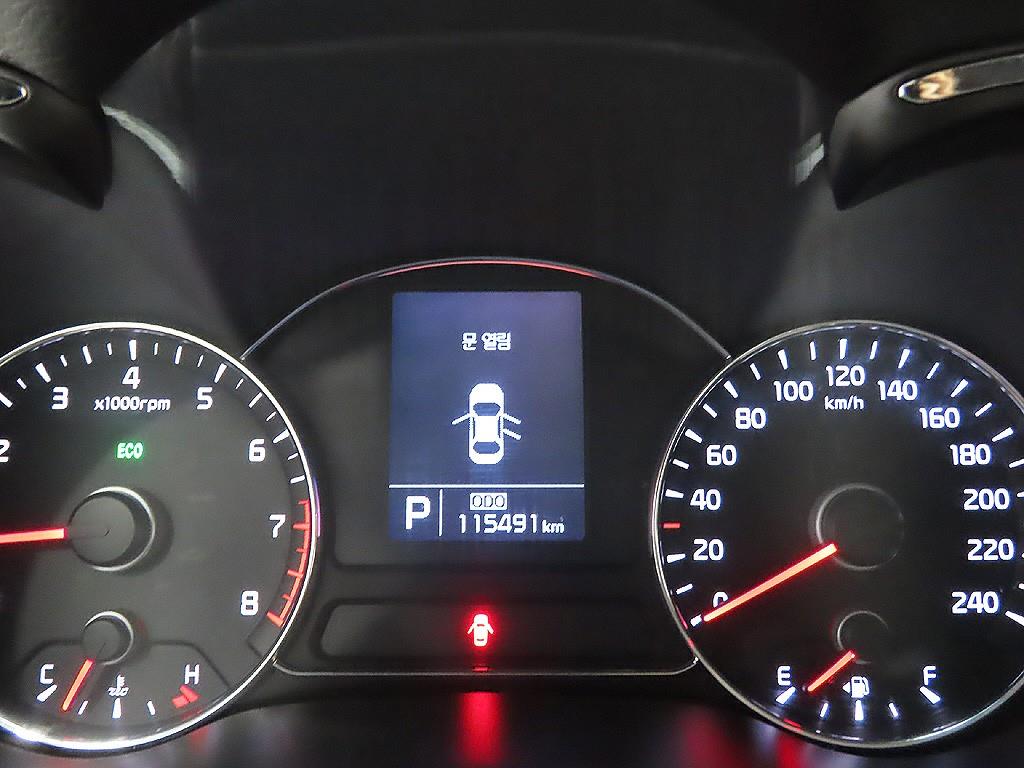 KIA K3 - Vista 11