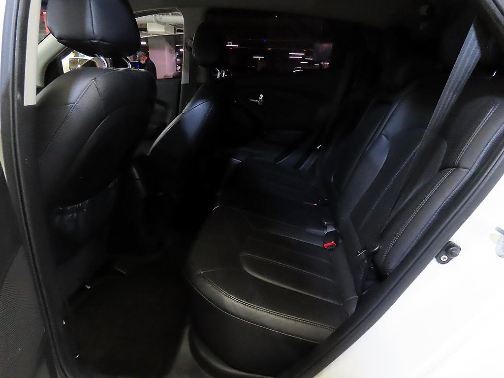 HYUNDAI Tucson - Vista 7