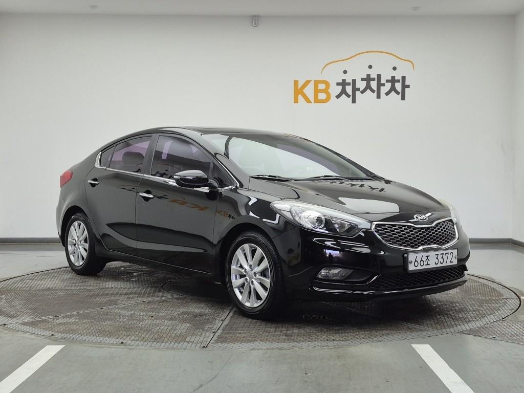 KIA K3 - Vista 2