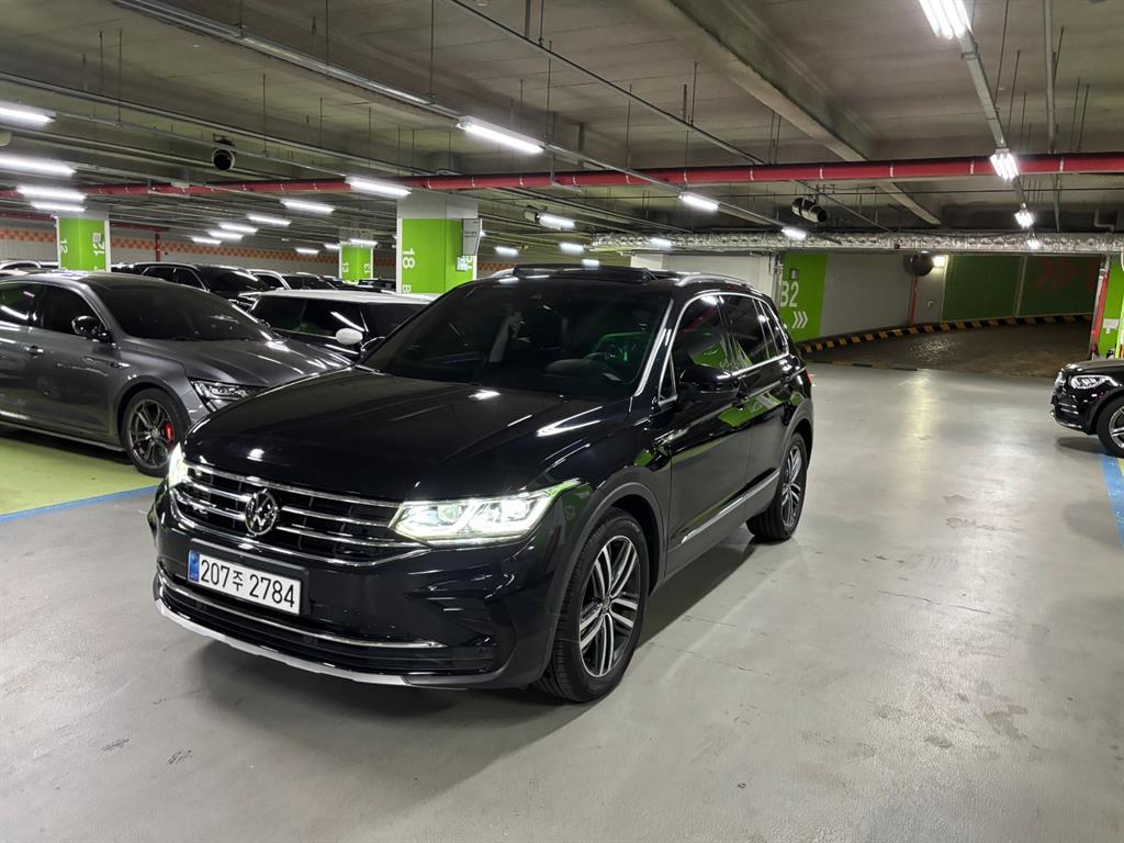 Volkswagen Tiguan 2023 Negro - Importación desde Corea - HF Imports Iquique - Foto 1