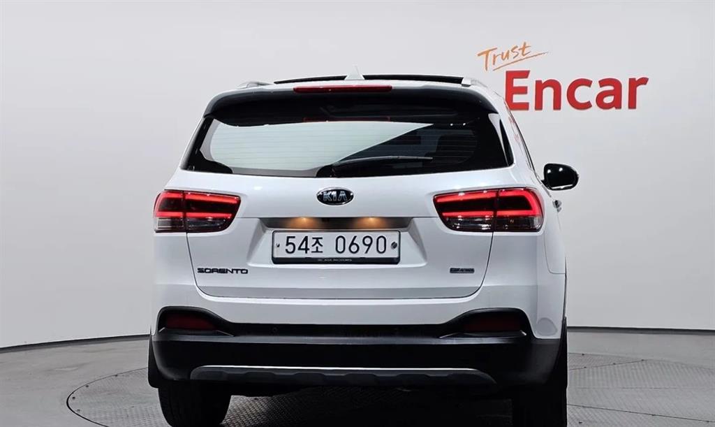 KIA Sorento - Vista 4