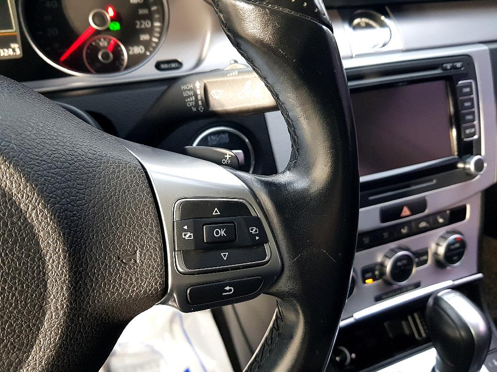 Volkswagen CC - Vista 11