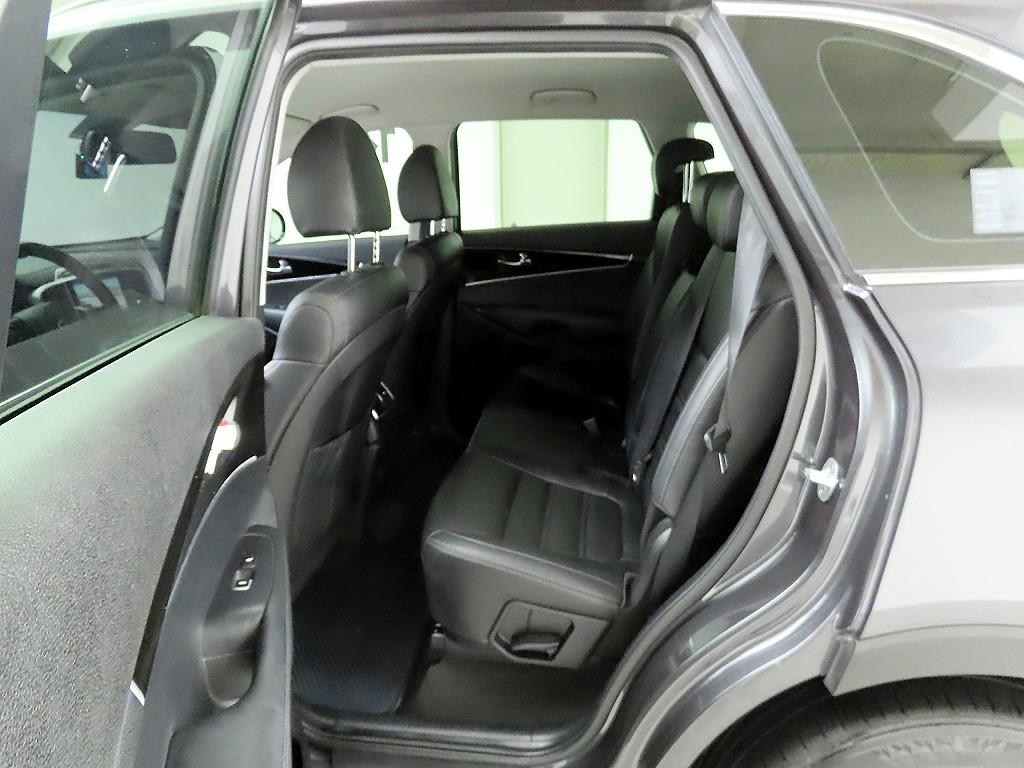 KIA Sorento 2018 Gris - Importación desde Corea - HF Imports Iquique - Foto 13