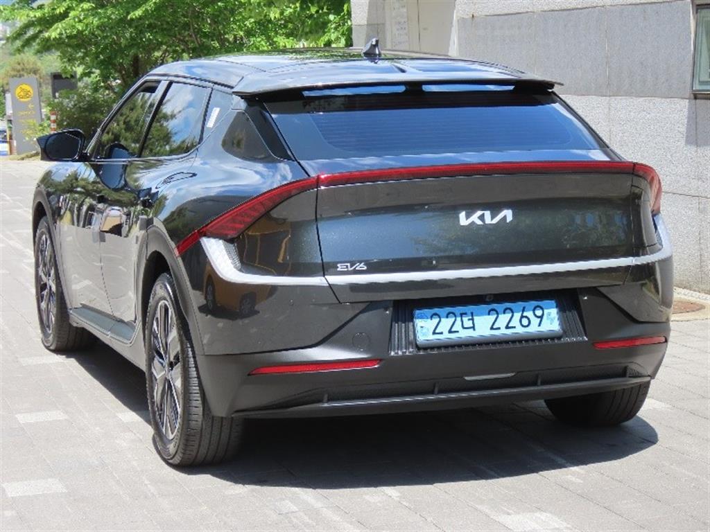 KIA EV6 - Vista 7