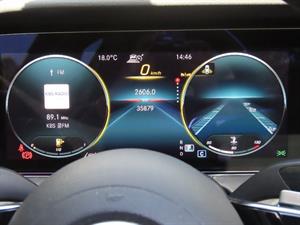 Mercedes Benz E class - Vista 10