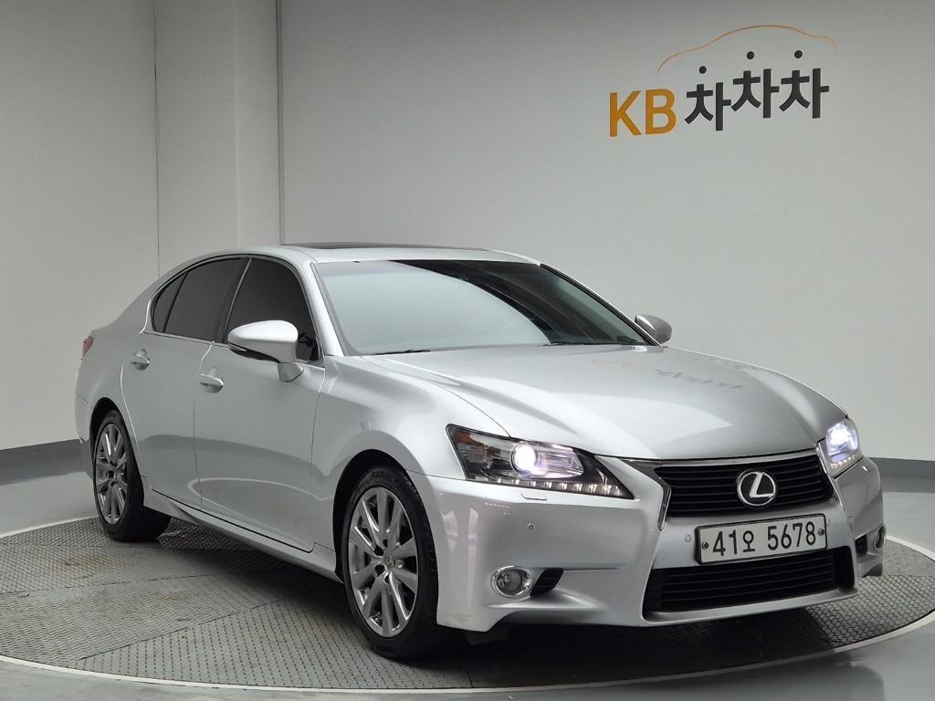 Lexus GS - Vista 4