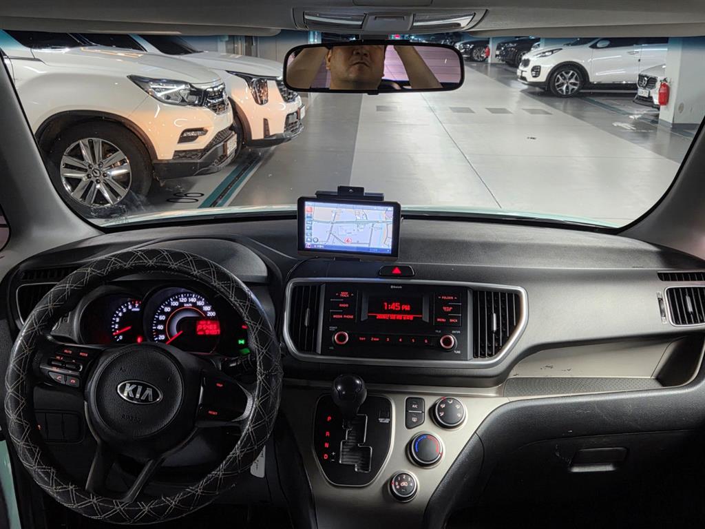 KIA Ray - Vista 7