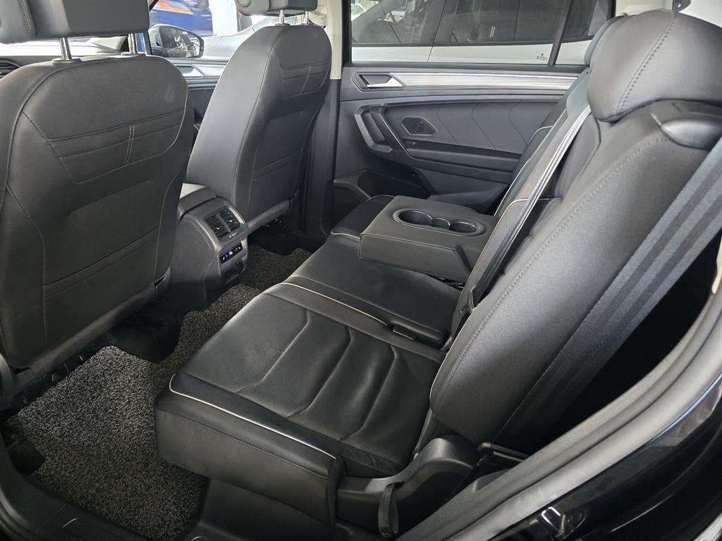 Volkswagen Tiguan - Vista 6