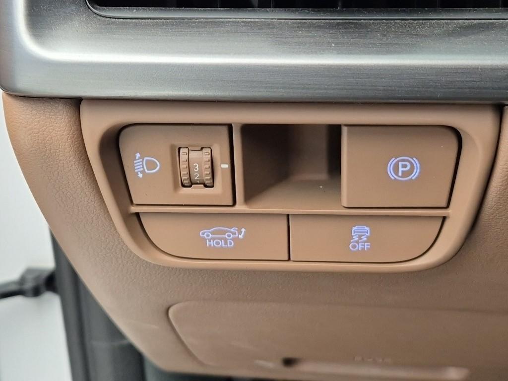 HYUNDAI Grandeur - Vista 11