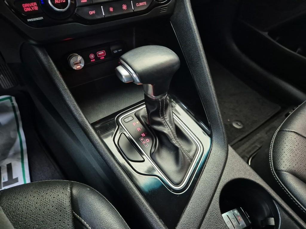 KIA Niro - Vista 9