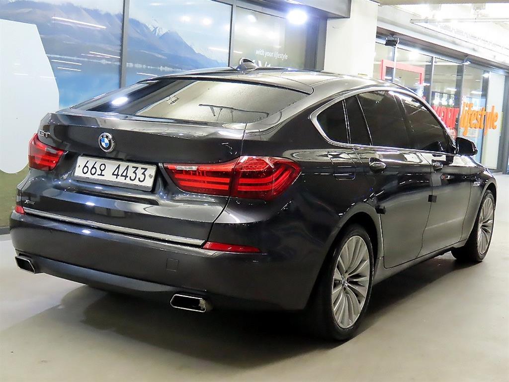 BMW Gran Turismo - Vista 3