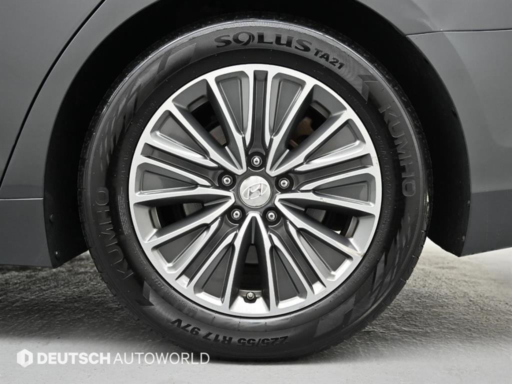 HYUNDAI Grandeur - Vista 5
