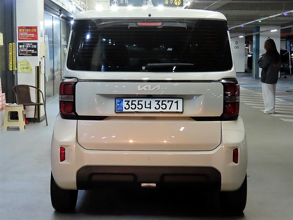 KIA Ray - Vista 5
