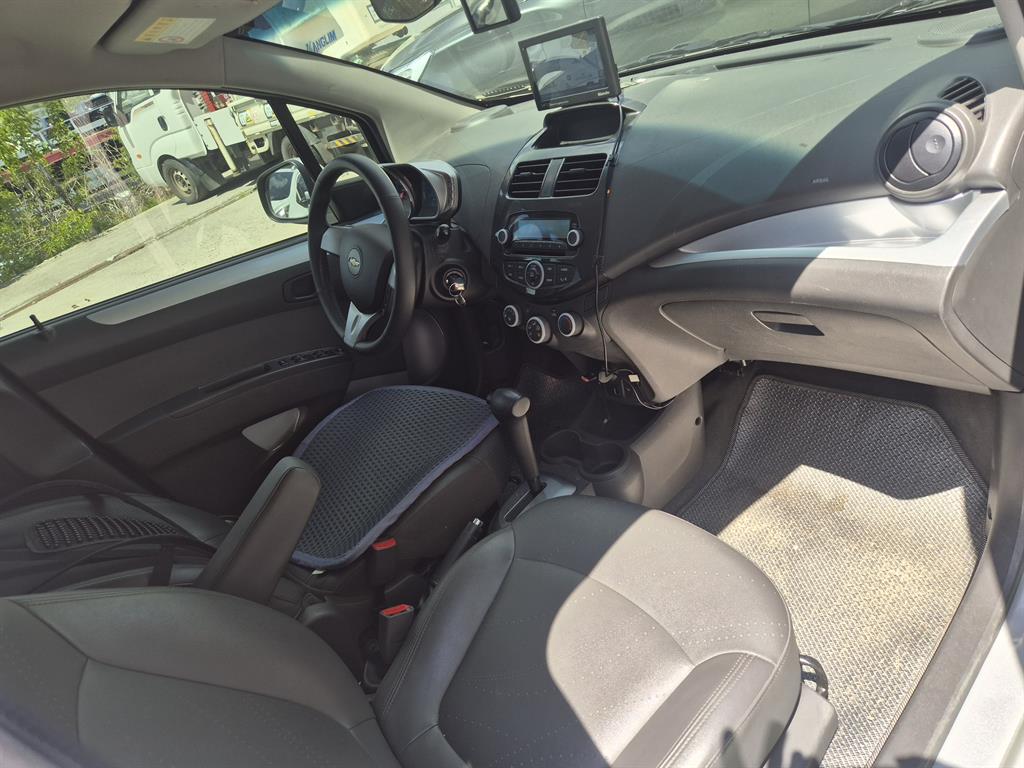 Chevrolet Spark 2014 Plateado - Importación desde Corea - HF Imports Iquique - Foto 15