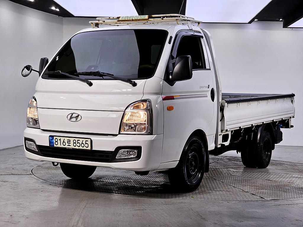 Small Truck Cargo (small) 2022 Blanco - Importación desde Corea - HF Imports Iquique - Foto 1
