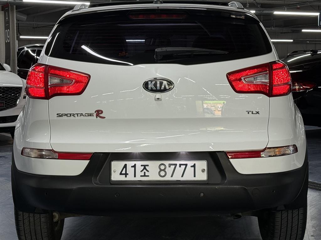 KIA Sportage - Vista 4