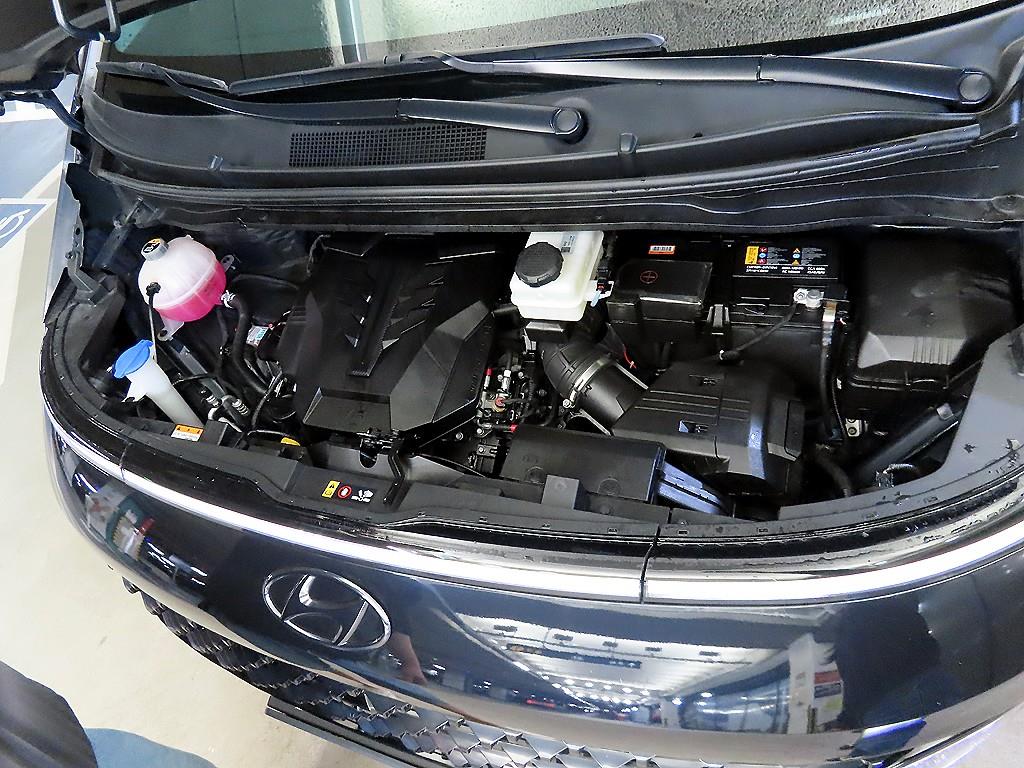 HYUNDAI Staria 2023 Negro - Importación desde Corea - HF Imports Iquique - Foto 19