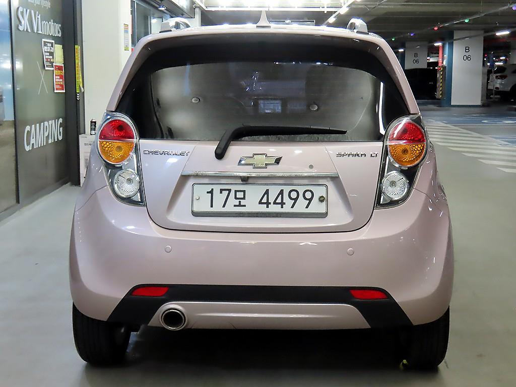 Chevrolet Spark - Vista 5
