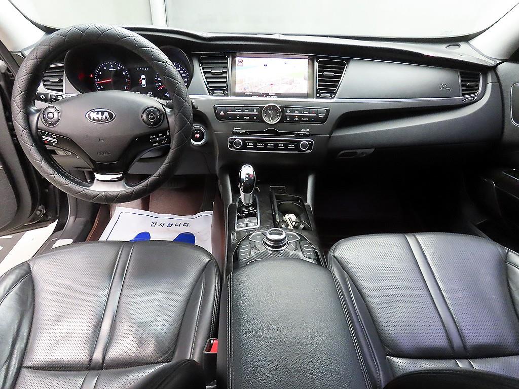 KIA K9 - Vista 7