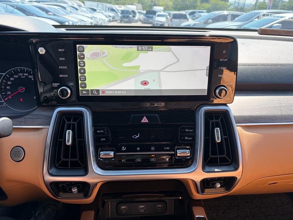 KIA Sorento - Vista 8