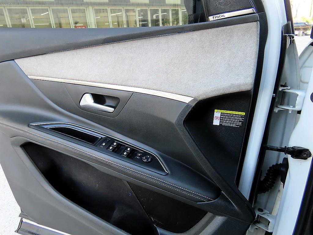 Peugeot 5008 - Vista 11