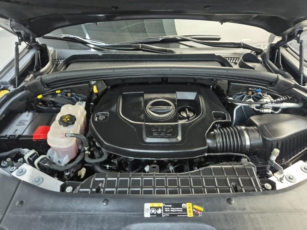Jeep Cherokee - Vista 5
