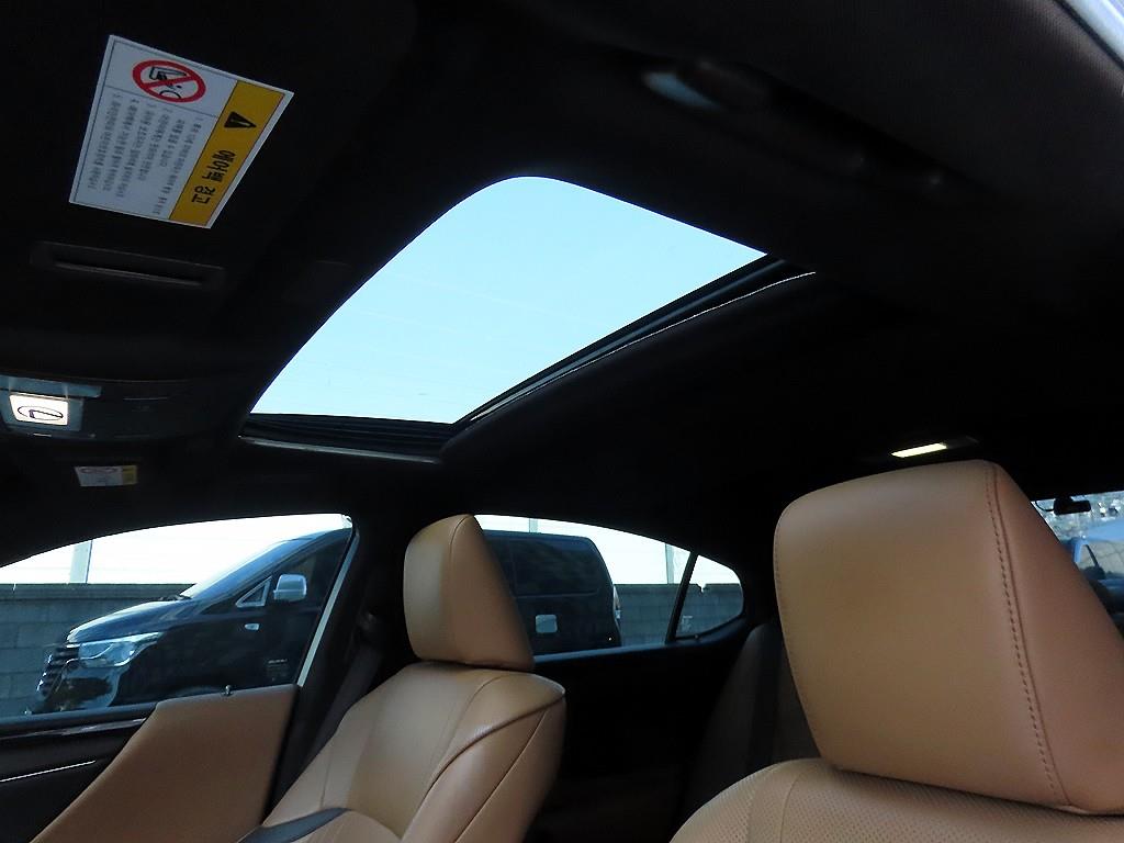 Lexus ES 2019 - Importación desde Corea - HF Imports Iquique - Foto 18