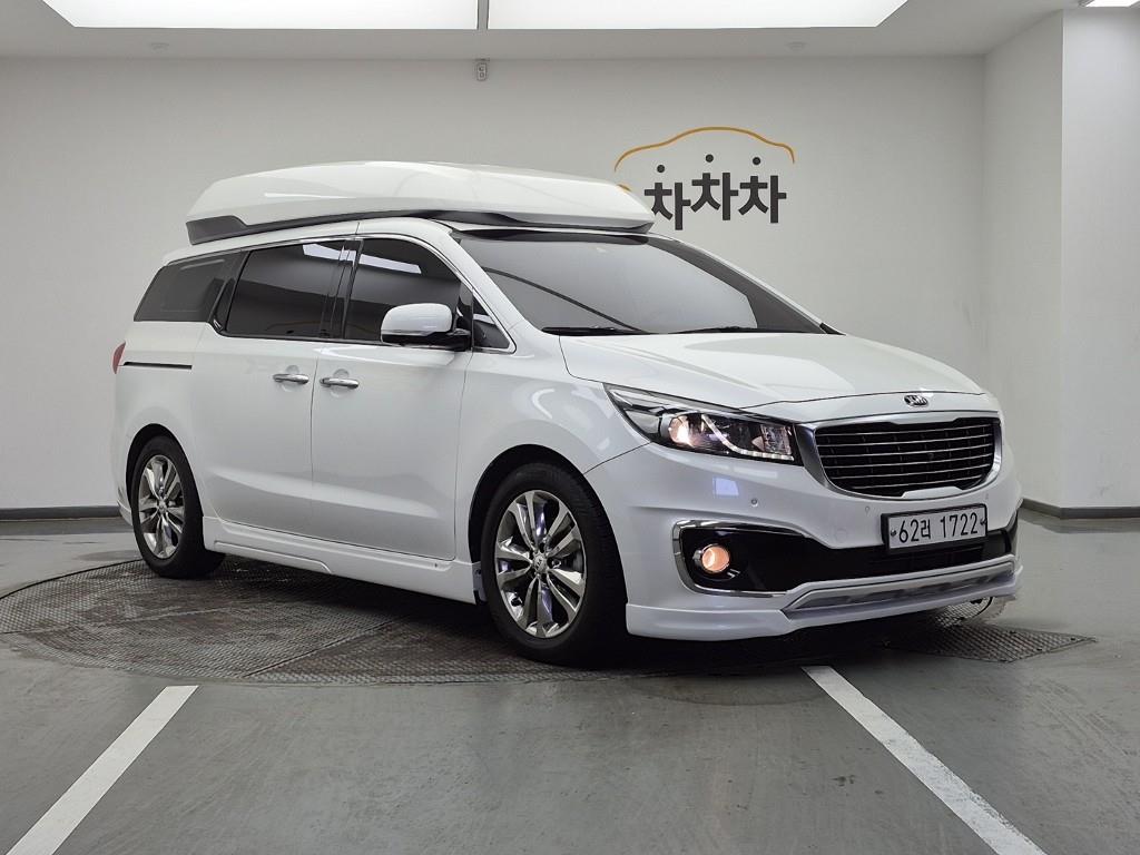 KIA Carnival - Vista 2