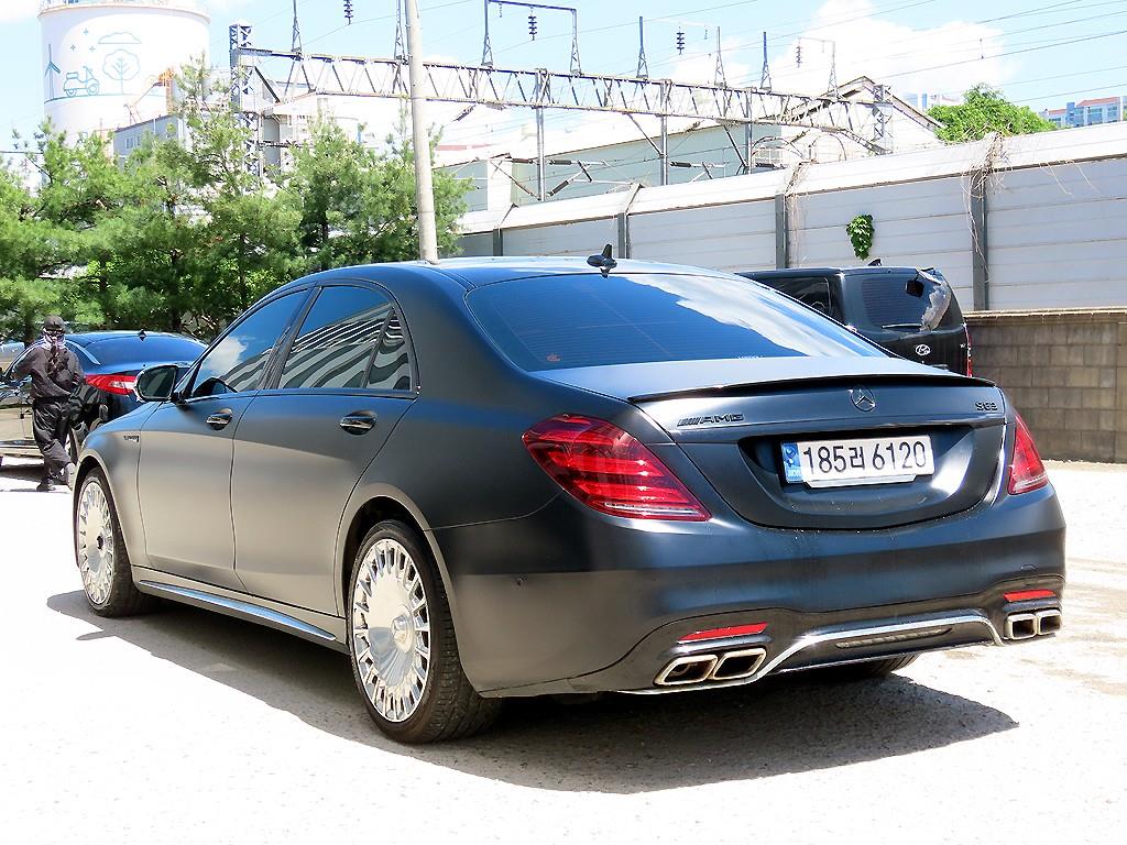 Mercedes Benz S Class - Vista 3