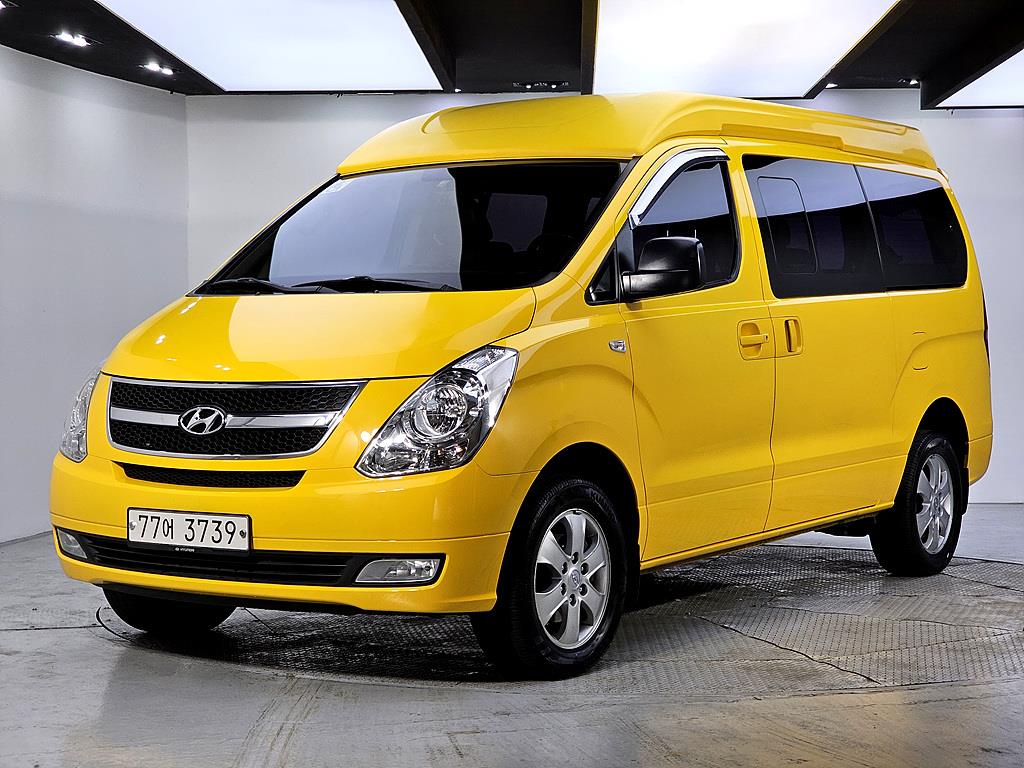 HYUNDAI Starex 2015 Amarillo - Importación desde Corea - HF Imports Iquique - Foto 1