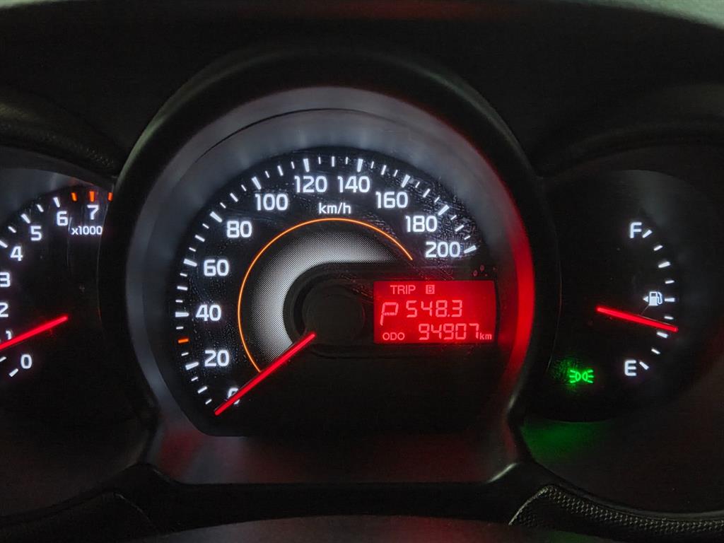 KIA Ray - Vista 5