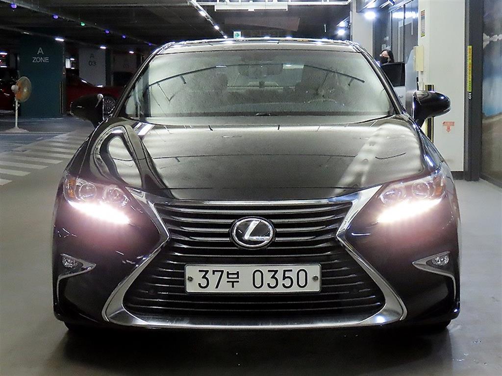 Lexus ES - Vista 2