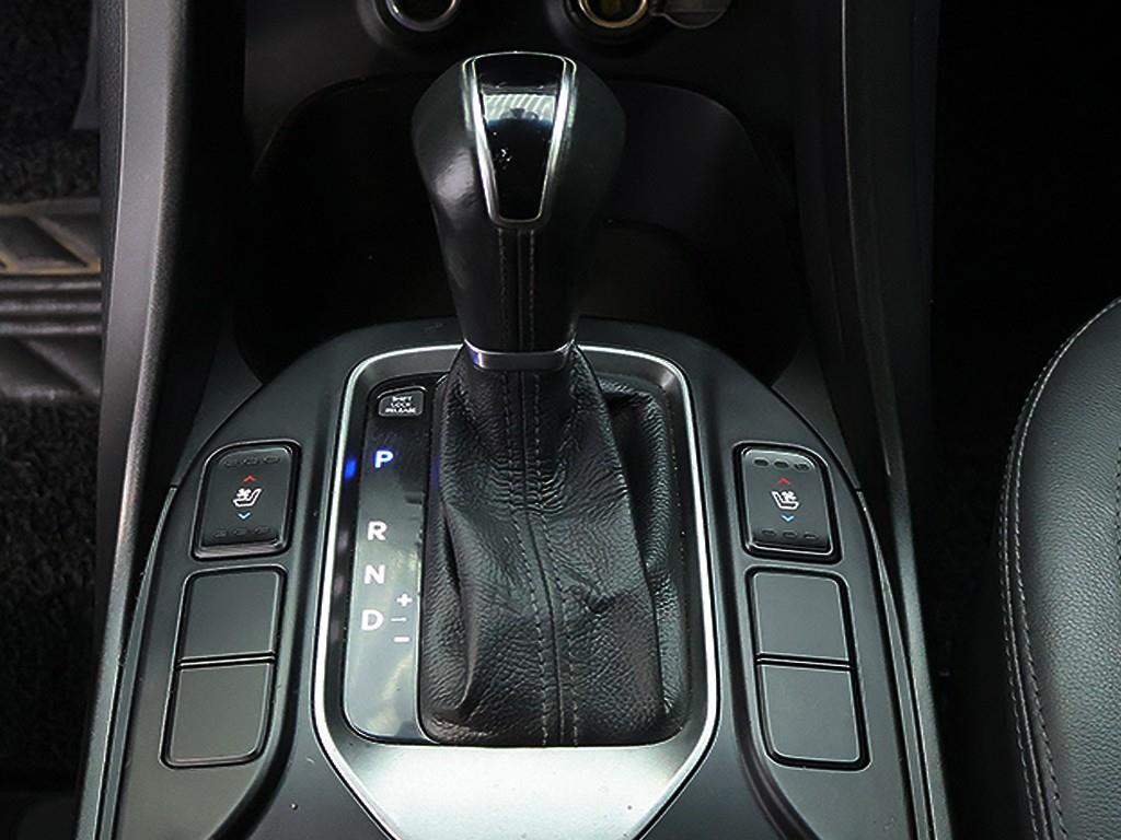 HYUNDAI Santa Fe 2013 Blanco - Importación desde Corea - HF Imports Iquique - Foto 10