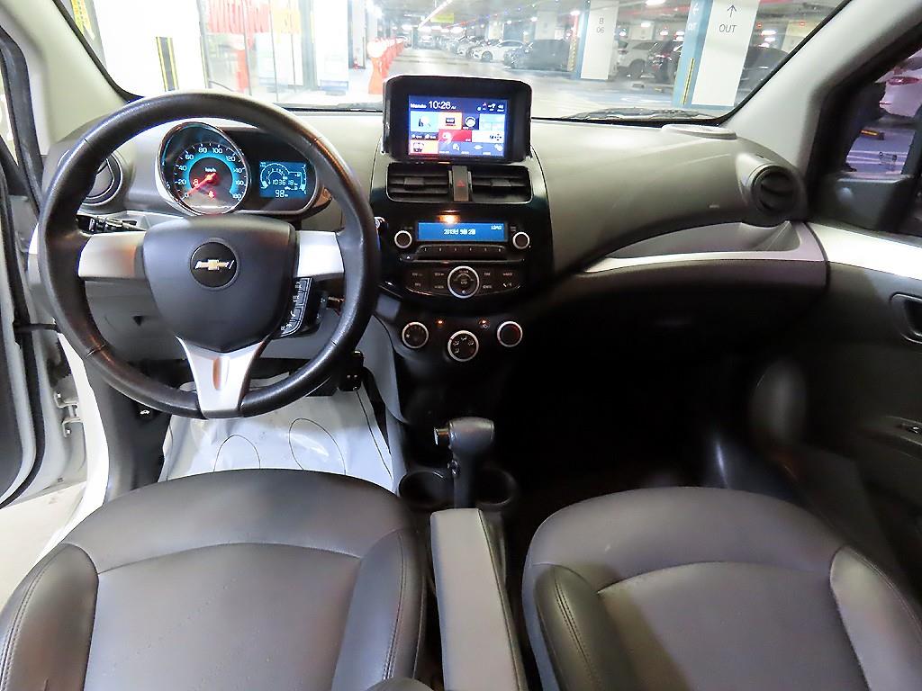 Chevrolet Spark - Vista 10