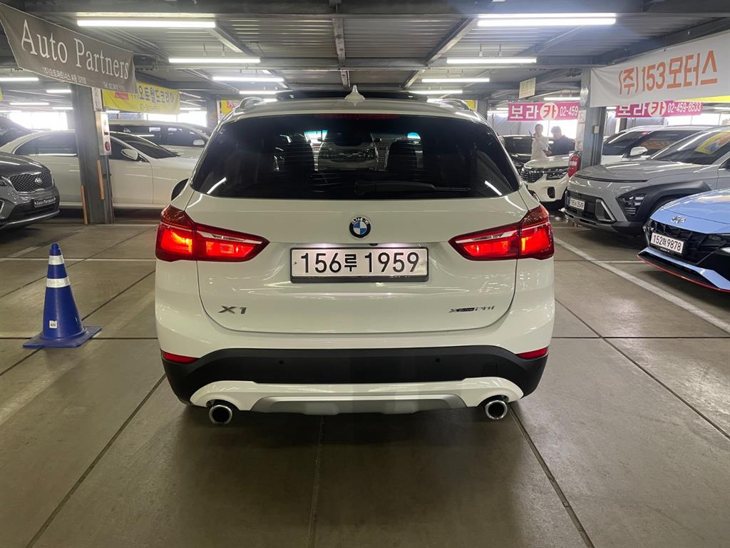 BMW X1 - Vista 3