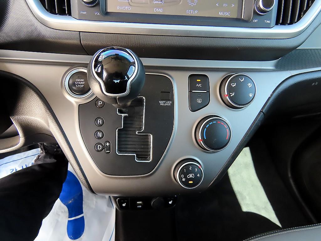 KIA Ray - Vista 10