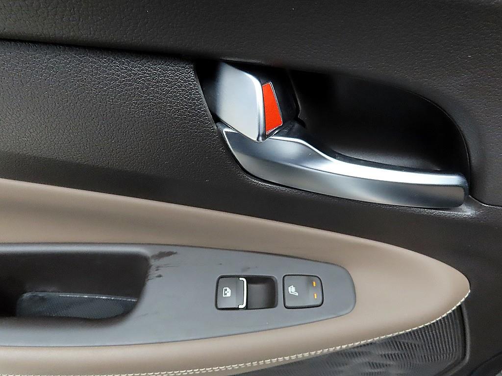 HYUNDAI Santa Fe - Vista 12