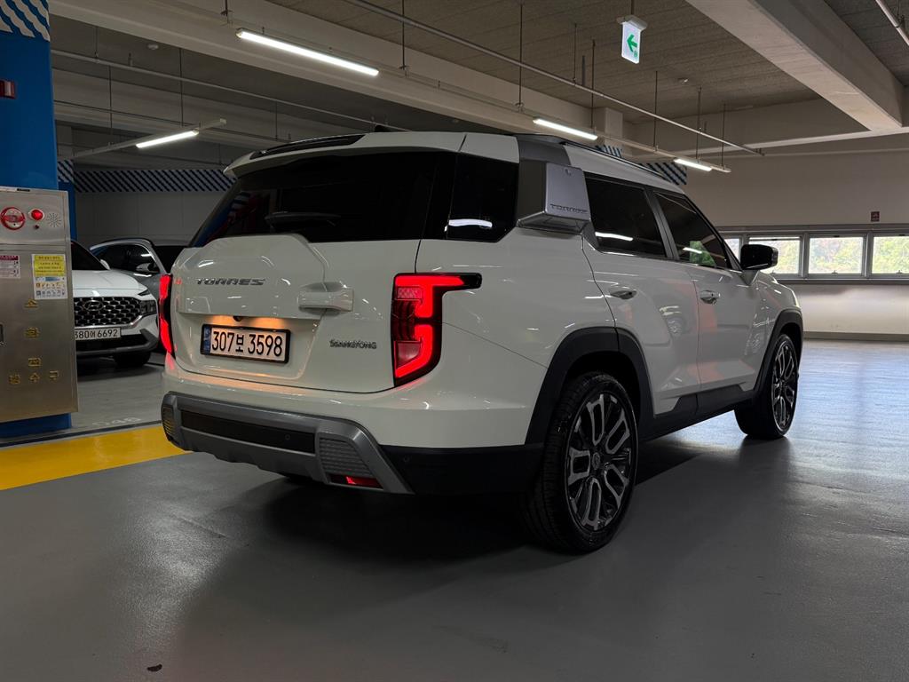 Ssangyong Torres - Vista 6